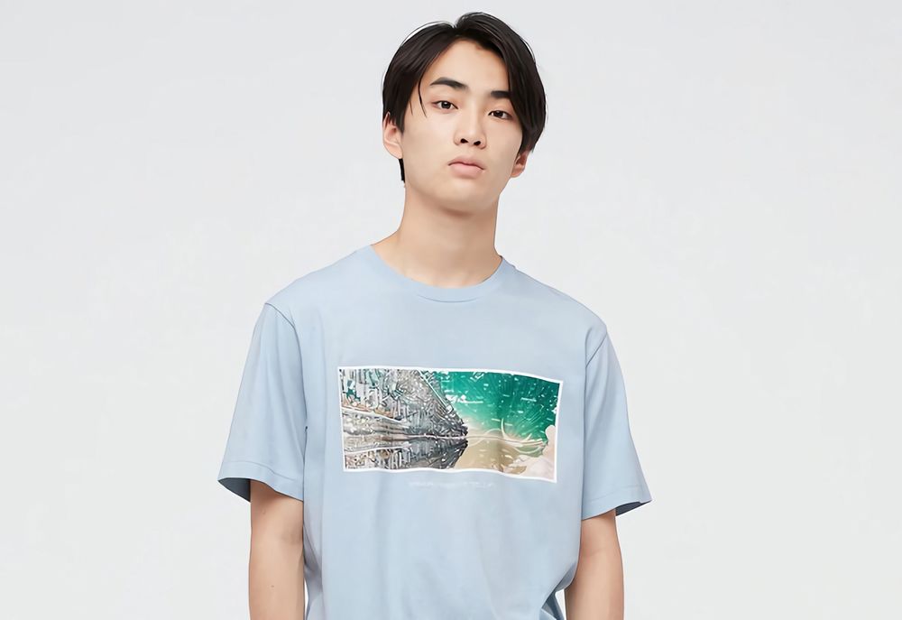 Uniqlo x Mamoru Hosoda 1